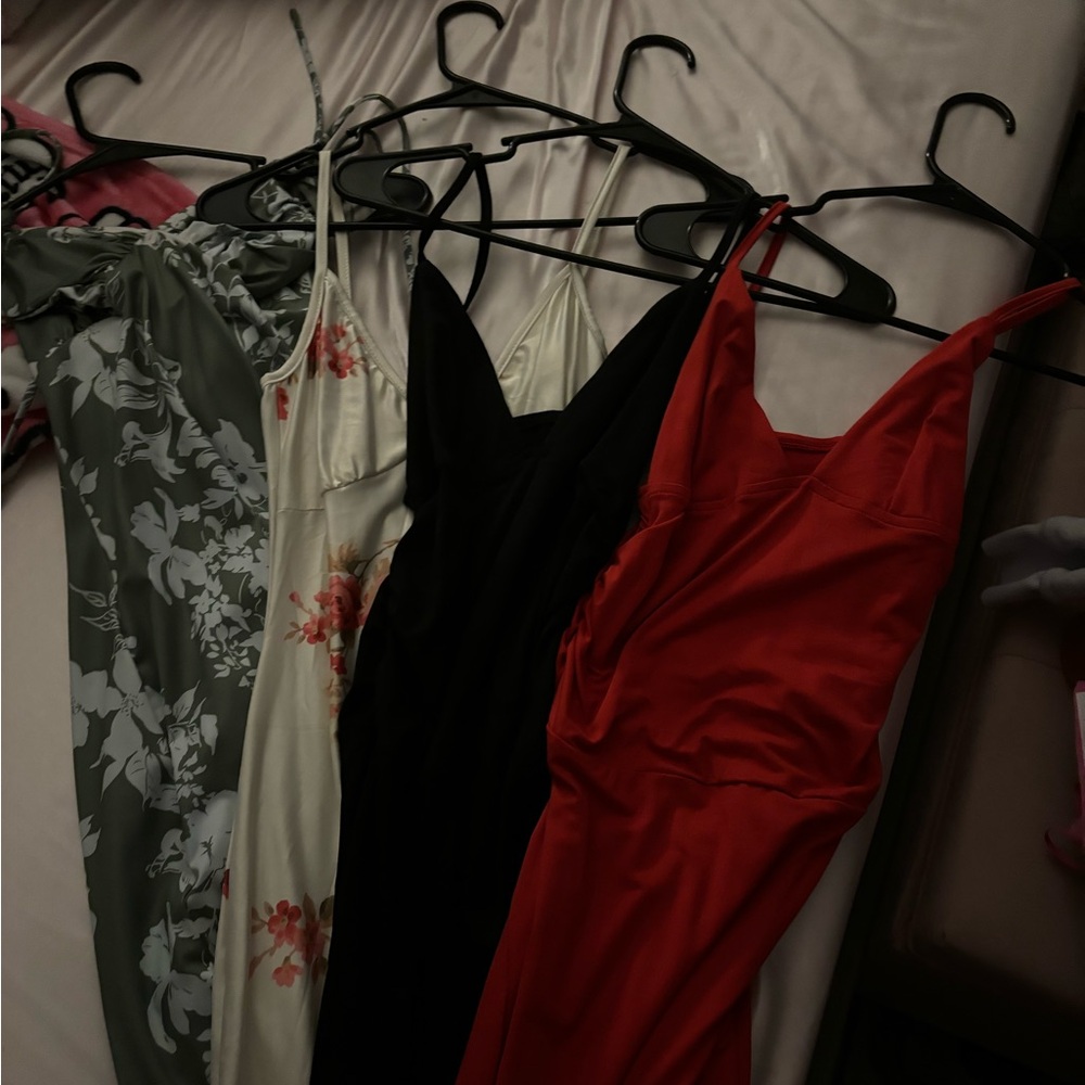 Brand new never worn dress lot size small